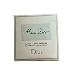 Miss Dior Blooming scented bar soap